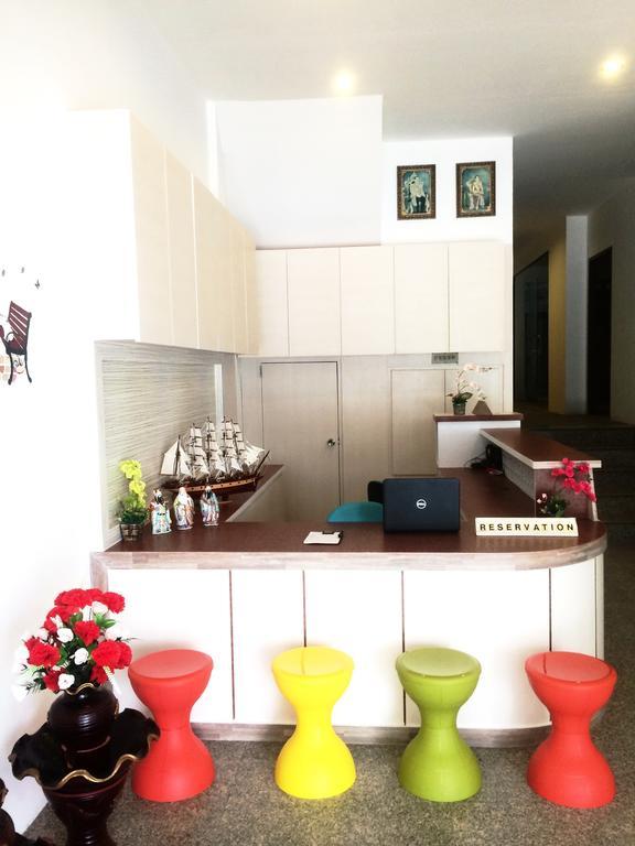 Phuket Phuthara Hostel מראה חיצוני תמונה