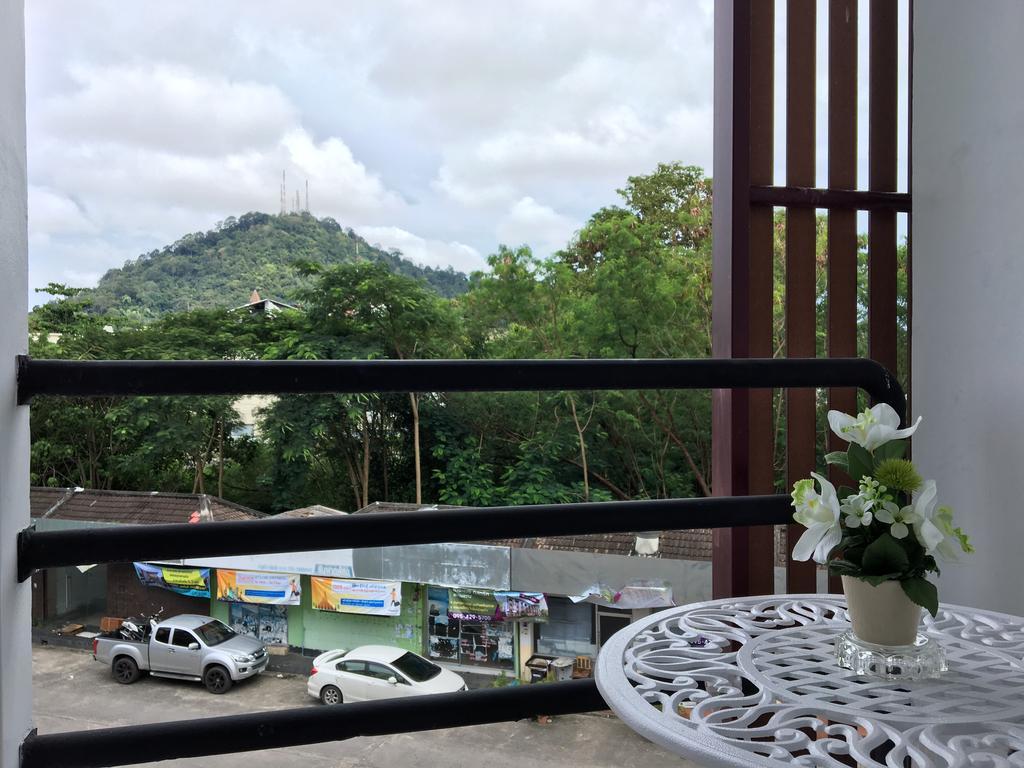 Phuket Phuthara Hostel מראה חיצוני תמונה
