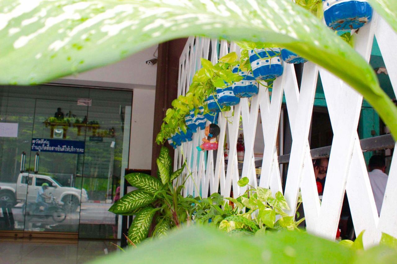 Phuket Phuthara Hostel מראה חיצוני תמונה