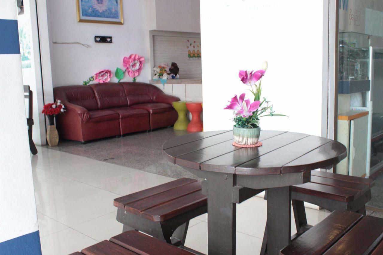 Phuket Phuthara Hostel מראה חיצוני תמונה